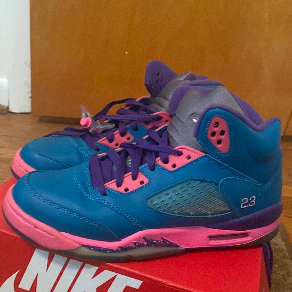 Air Jordan 5 Tropical Teal Sneakers
